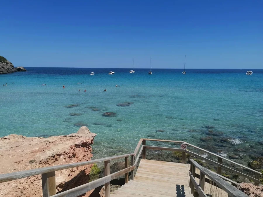 Cala Nova y Cala Mastella